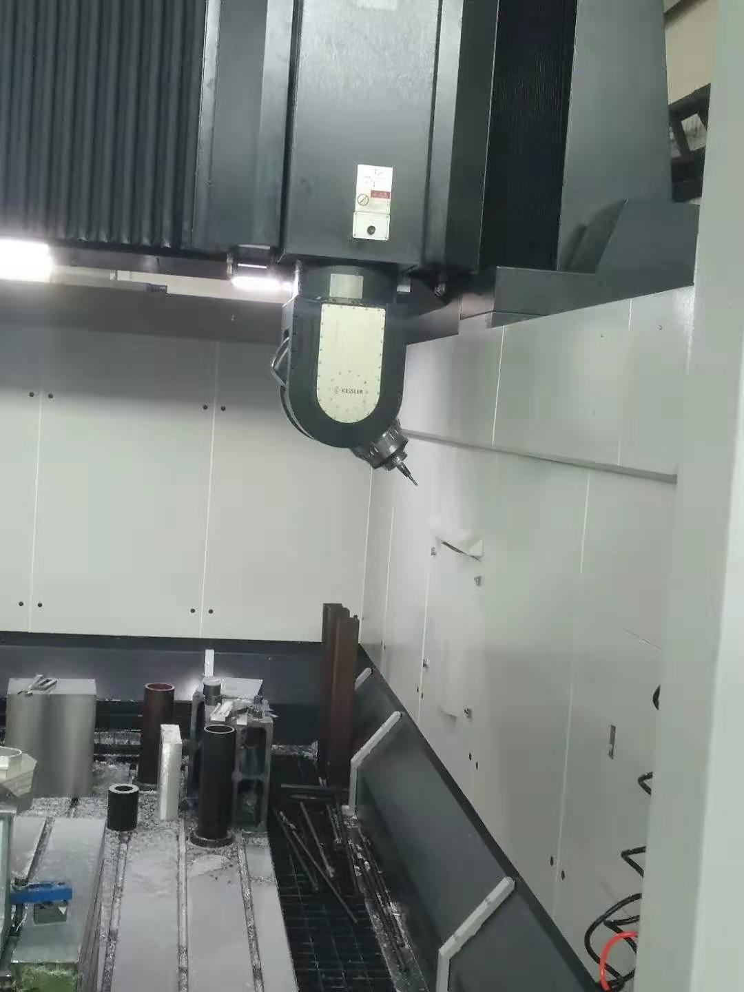 双摆头龙门加工